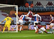 开云体育下载-沙尔克遭遇四连败，保级形势岌岌可危的简单介绍