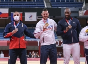 开云体育入口-越南柔道选手精湛技艺，夺魁比赛