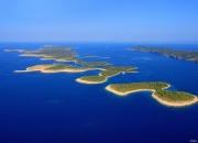 开云体育在线-丹麦羽毛球队绝杀印度羽毛球队，陶菲克制霸全场的简单介绍