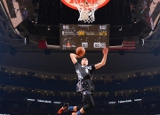 开云APP-欧冠淘汰赛焦点战，深圳队狂胜灰熊