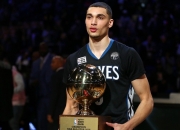 开云体育中国官网-绝境双星，苏亚雷斯爆发与罗马加时鏖战，诠释足球的坚韧美学