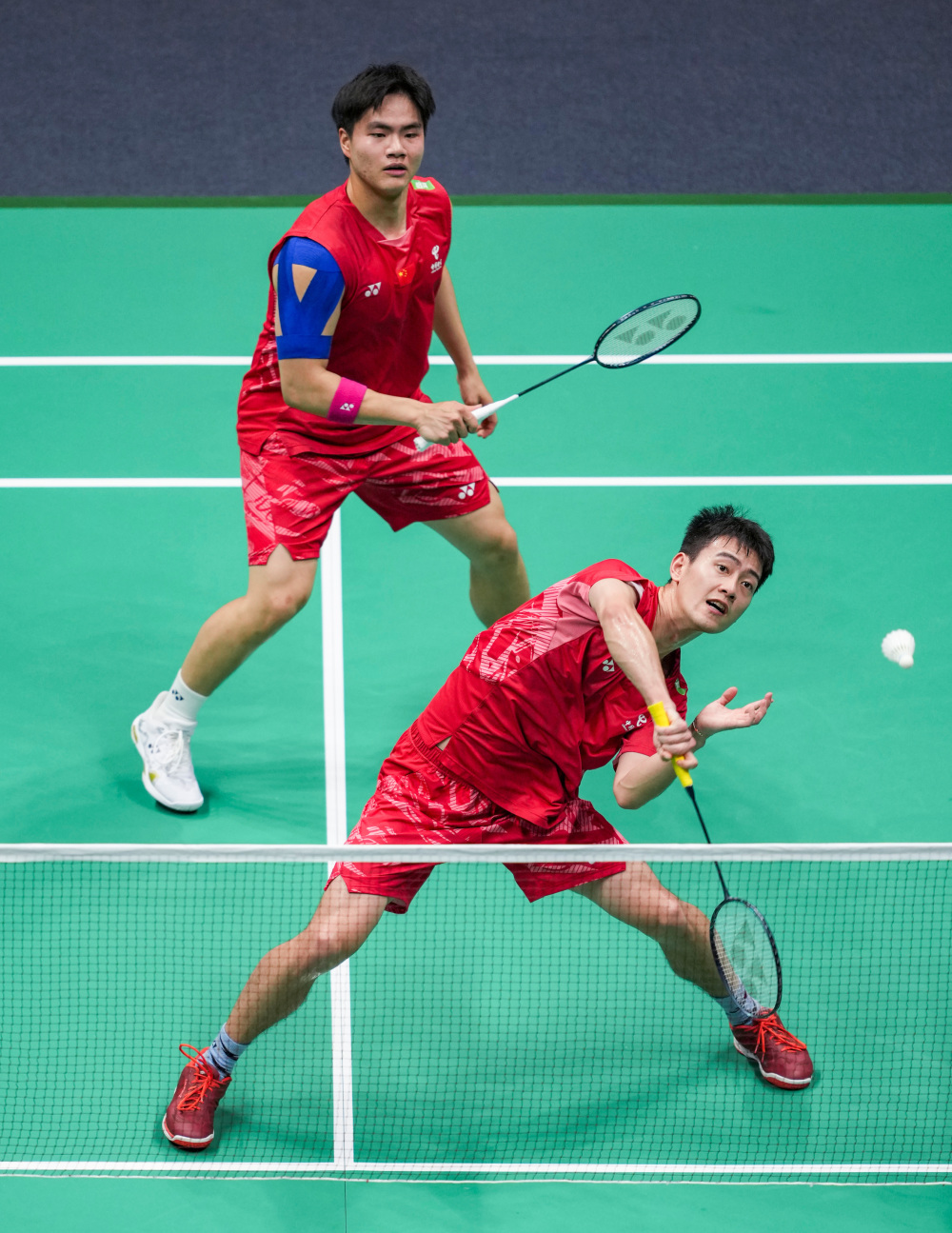 韩国羽毛球队力克泰国羽毛球队，陶菲克三分雨点燃全场的简单介绍