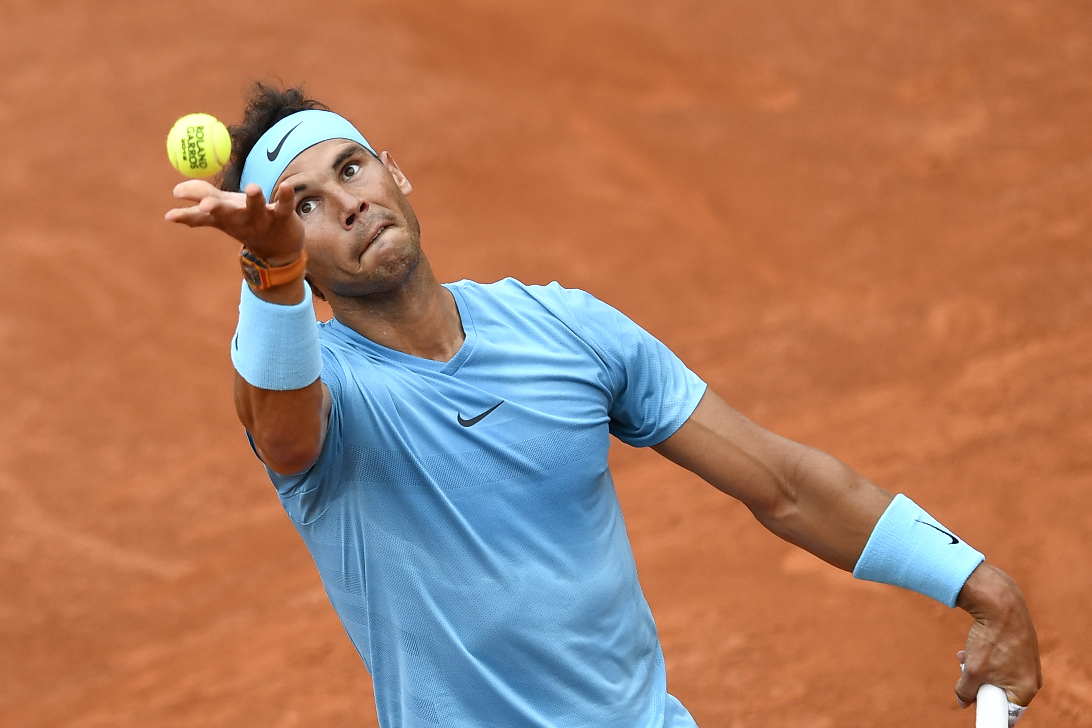 法国网球队强势西班牙网球队，纳达尔惊艳世界的简单介绍