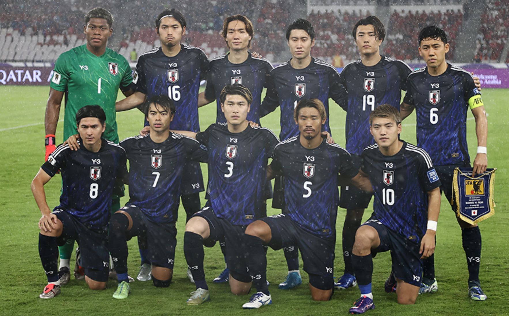 日本队员团结合作,展现出色默契 日本队员团结合作,展现出色默契