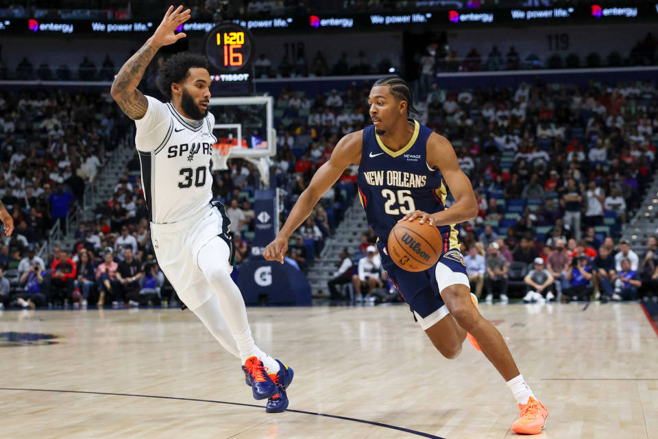 包含圣安东尼奥马刺队全队齐心协力备战下场比赛的词条 包含圣安东尼奥马刺队全队齐心协力备战下场比赛的词条