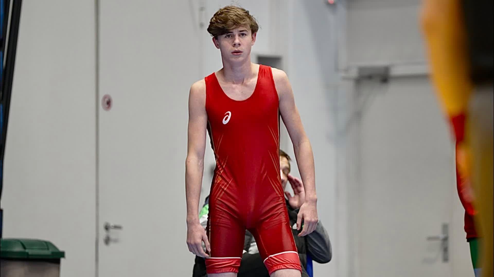 土库曼斯坦摔跤选手实力强劲的简单介绍