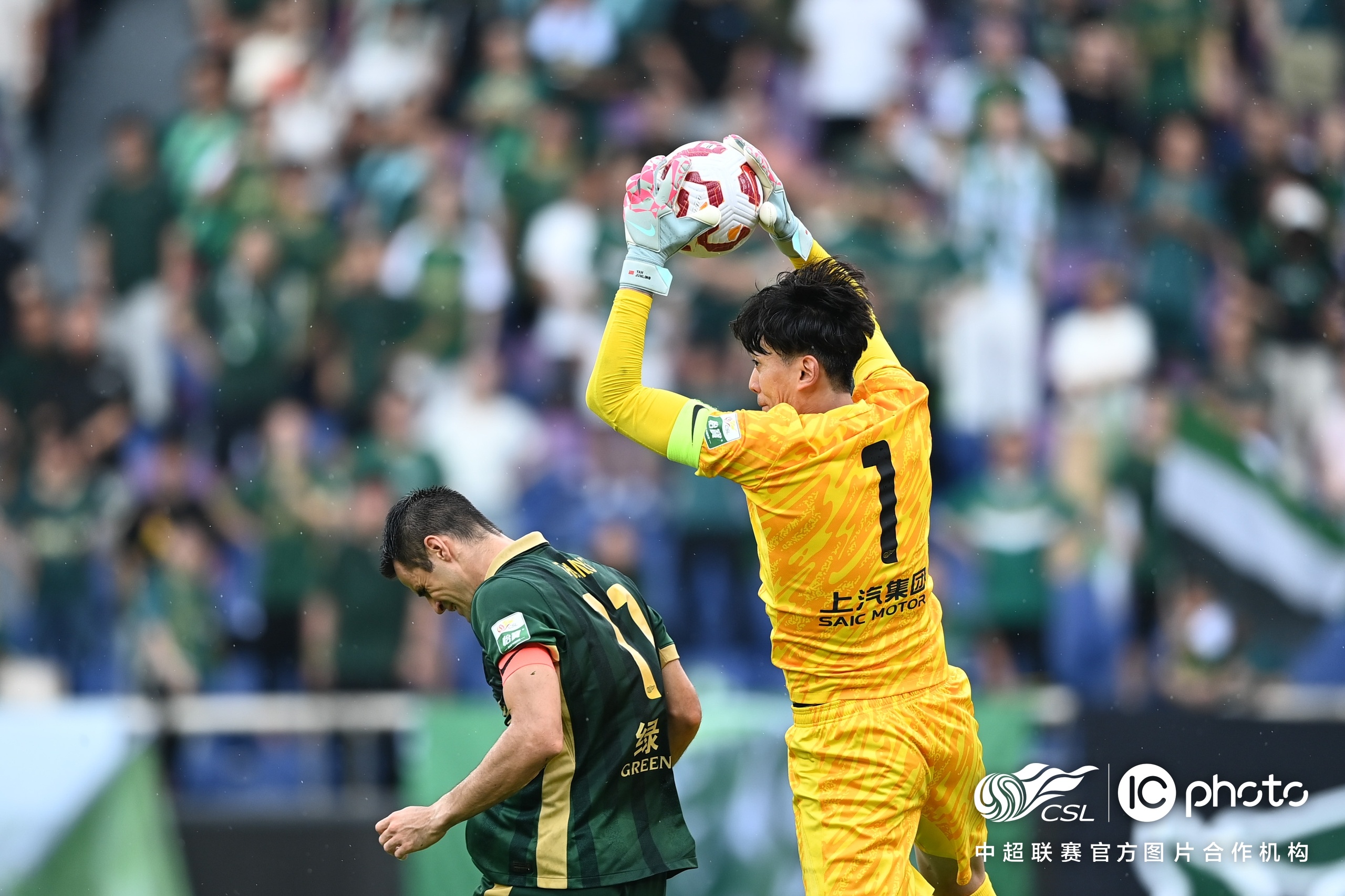 关于亚洲豪强逐鹿赛场，球队彰显实力的信息