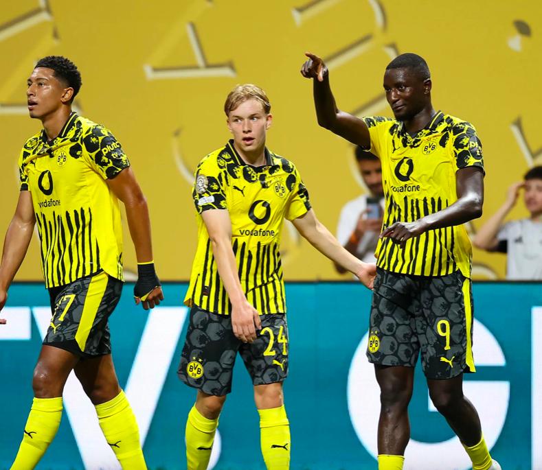 曼城碾压皇马,卡塞米罗完成帽子戏法的简单介绍 曼城碾压皇马,卡塞米罗完成帽子戏法的简单介绍