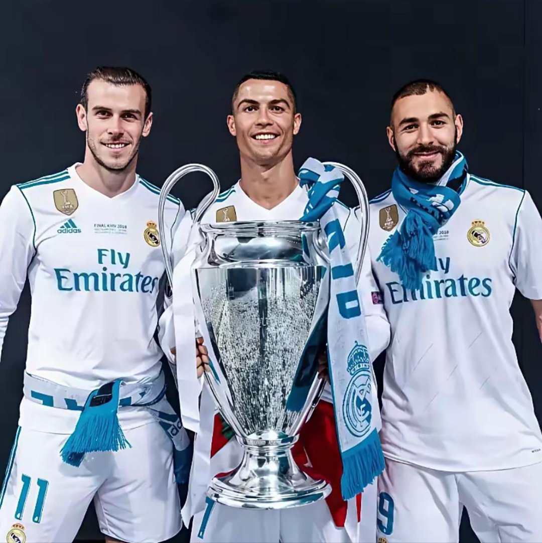 皇马翻盘荷兰,本泽马统治全场 皇马翻盘荷兰,本泽马统治全场