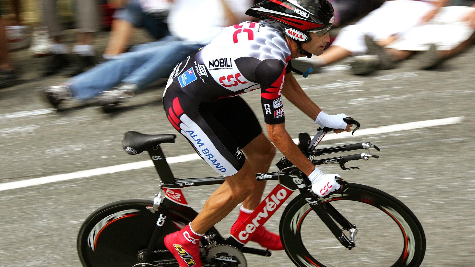 马丁内利，墨西哥对阵乌克兰的攻防统治者