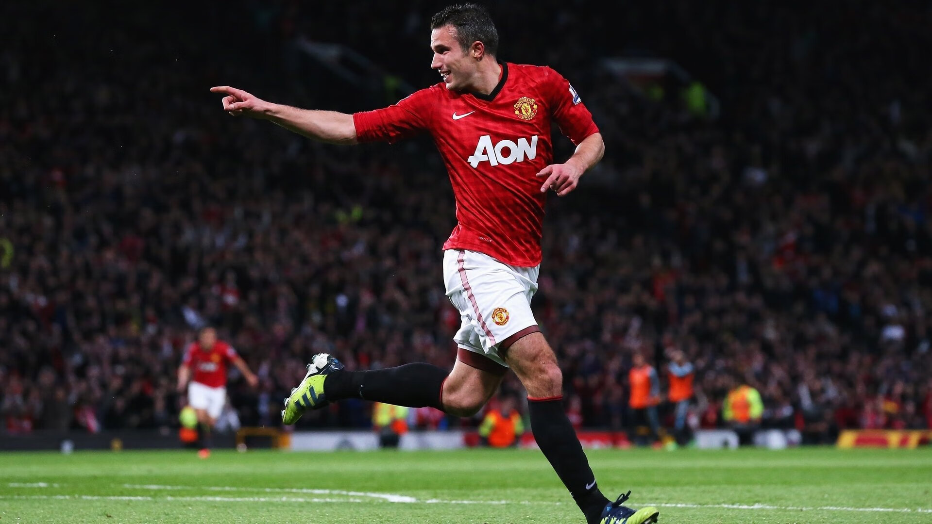 绿茵场上的颠覆与主宰，从克罗地亚掀翻突尼斯到姆巴佩的国家德比时刻